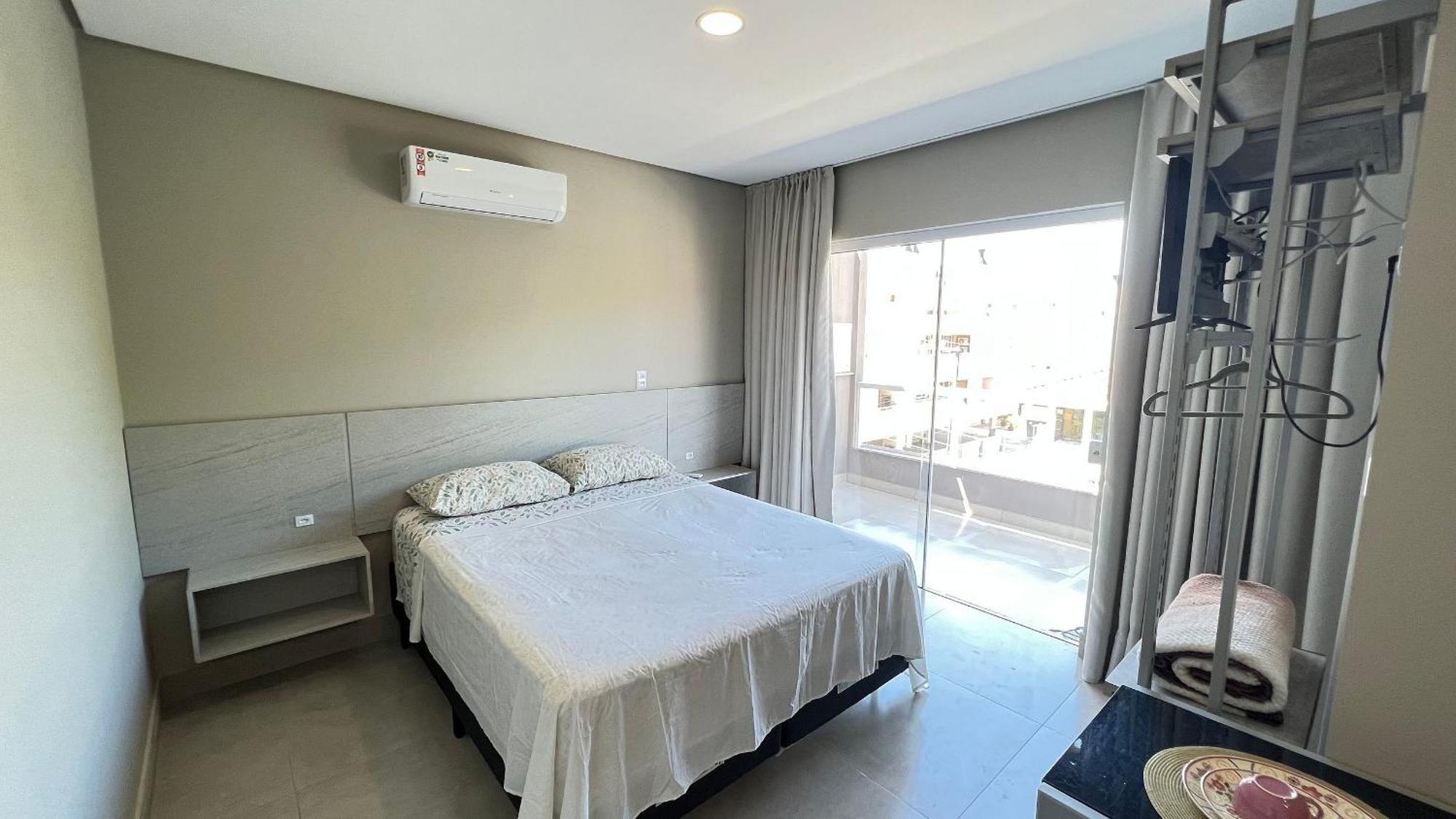 Residencial Tia Dilma Appartement Bombinhas Buitenkant foto
